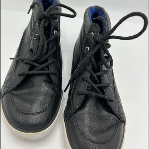 Black leather high top boot, size 5 mens youth